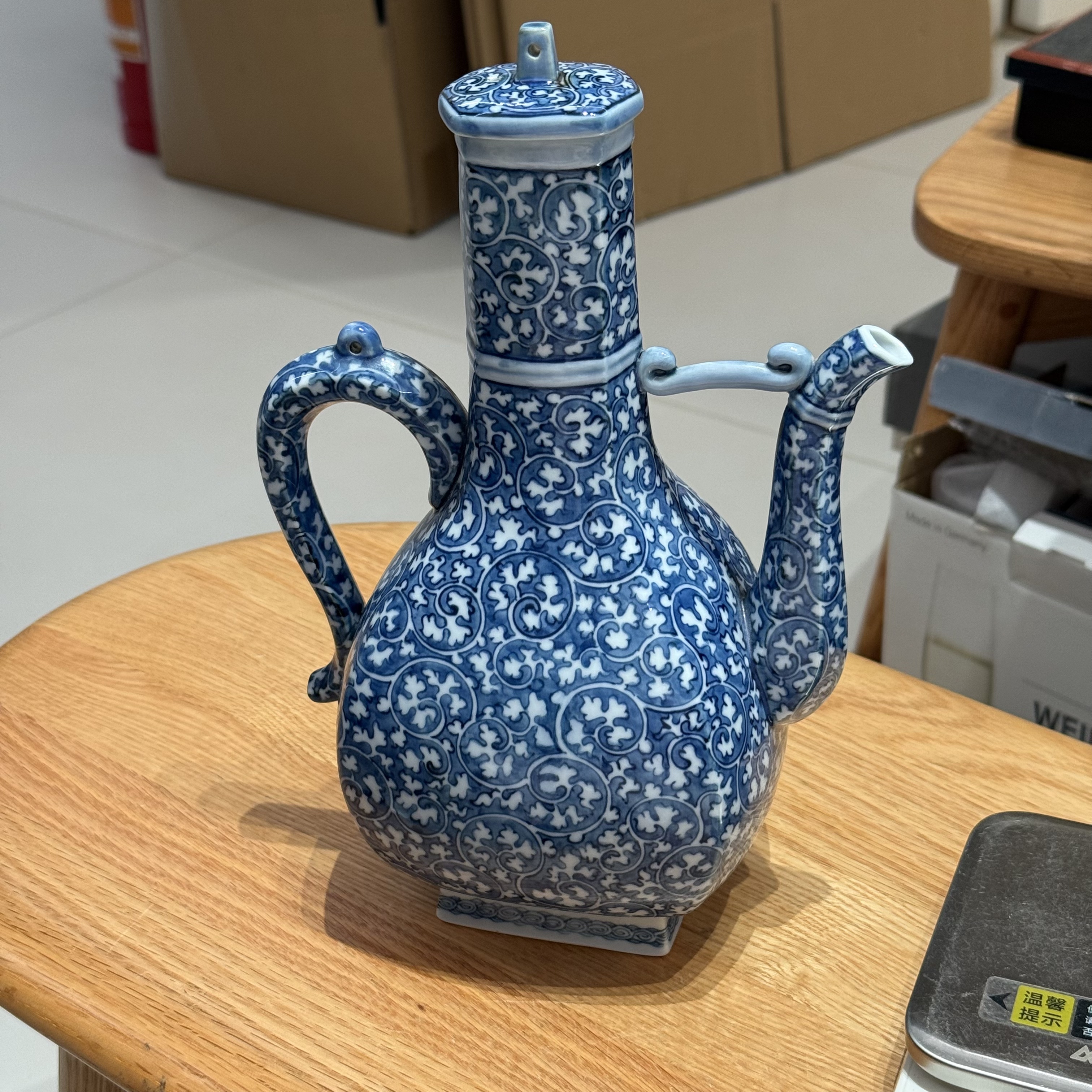 日本源右卫门日式酒注染付青花满唐草纹清酒器具酒壶 高25cm 孤品