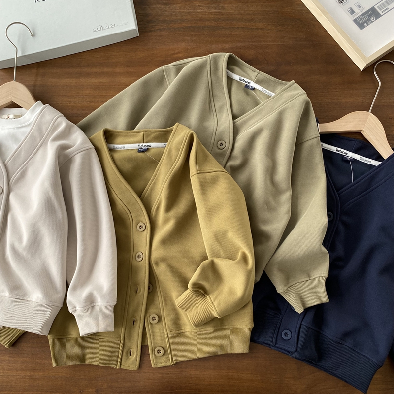 大米淘常规春秋V领纯色