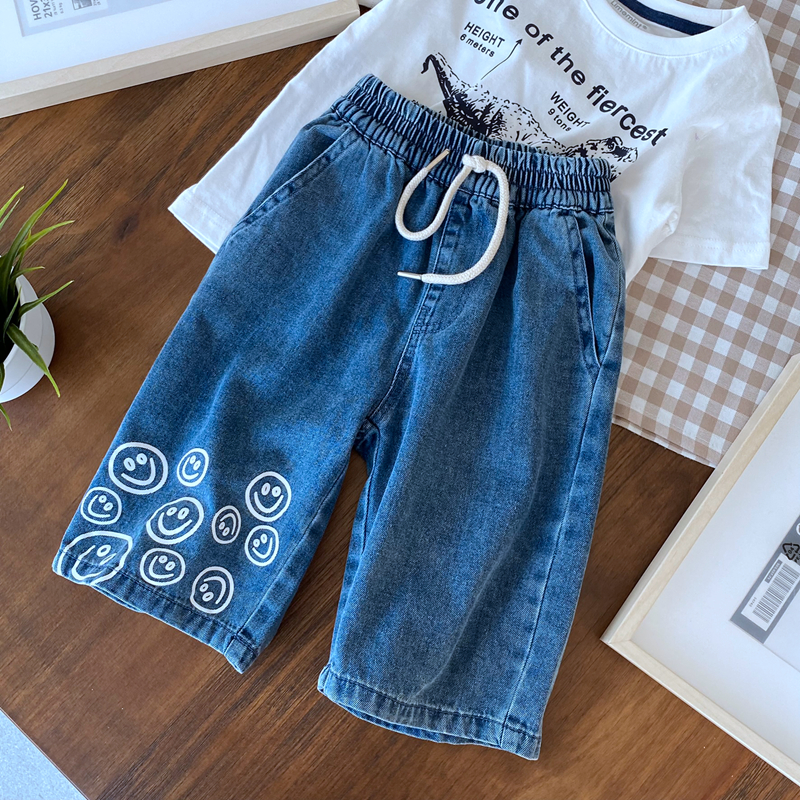 笑脸印花男童牛仔中裤五分裤