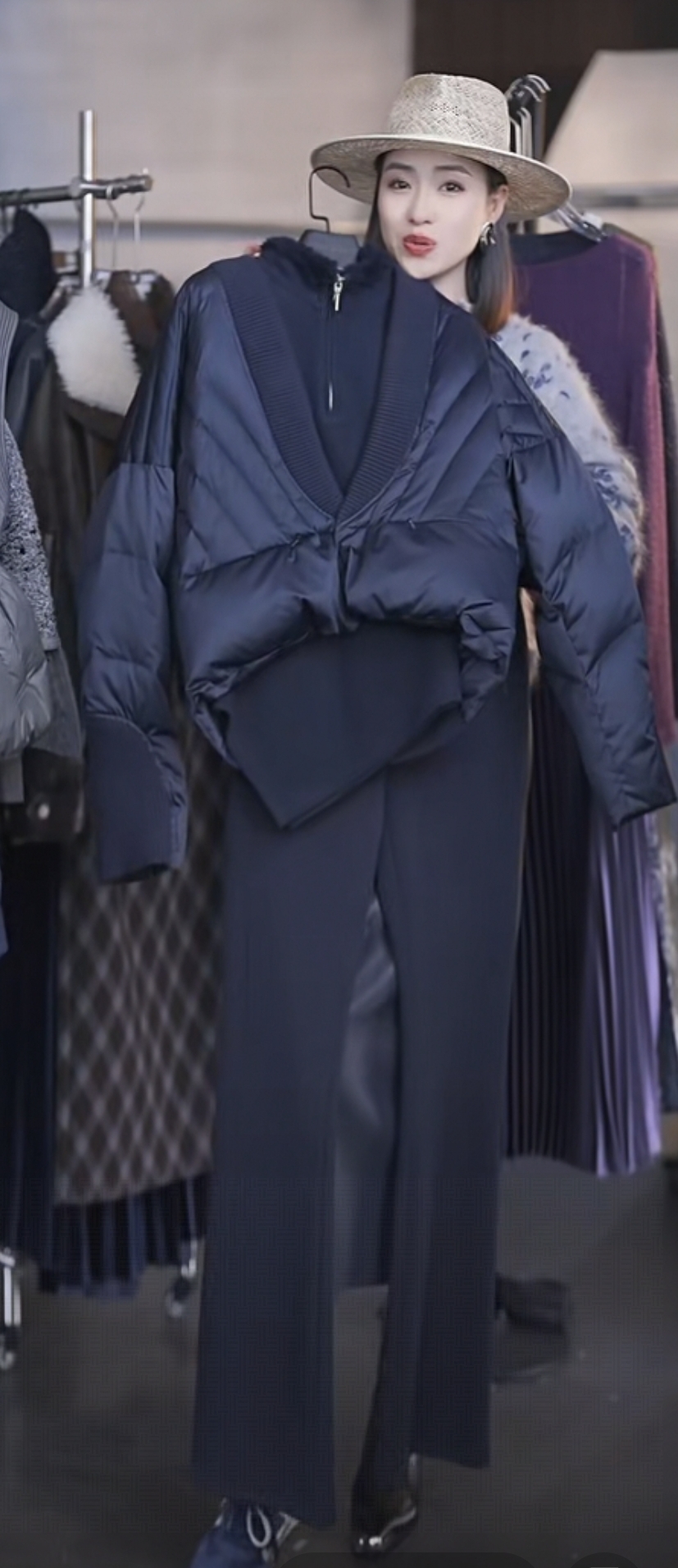 高端线定制系列白鸭绒羽绒服25TW4379