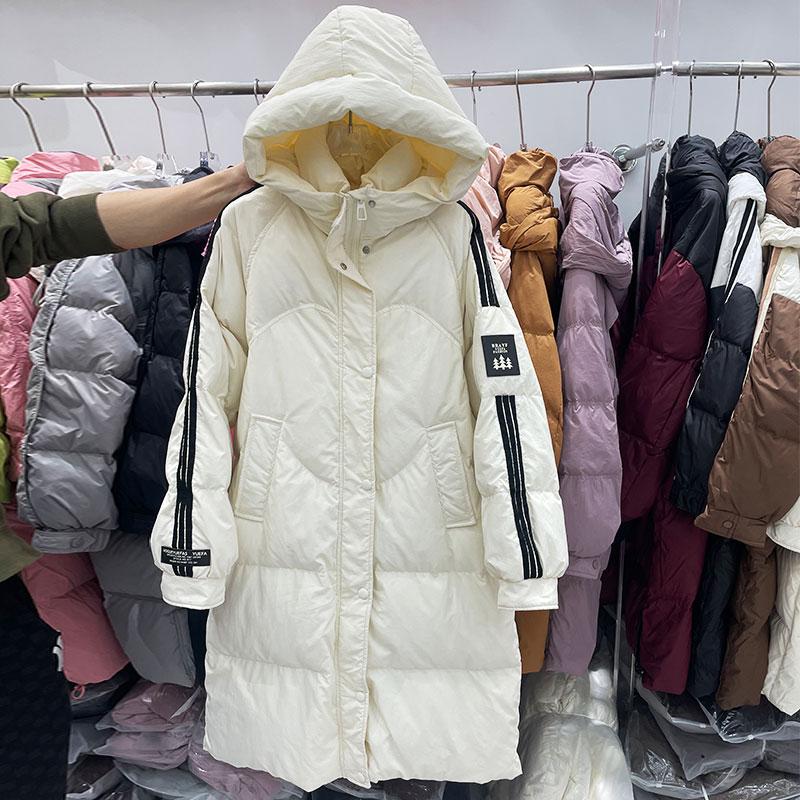 撞色2025年新款女中长款羽绒服