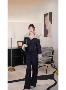 【专柜大清仓】珩绣2025秋冬新款翻毛领拼接外套女宽松夹克250907