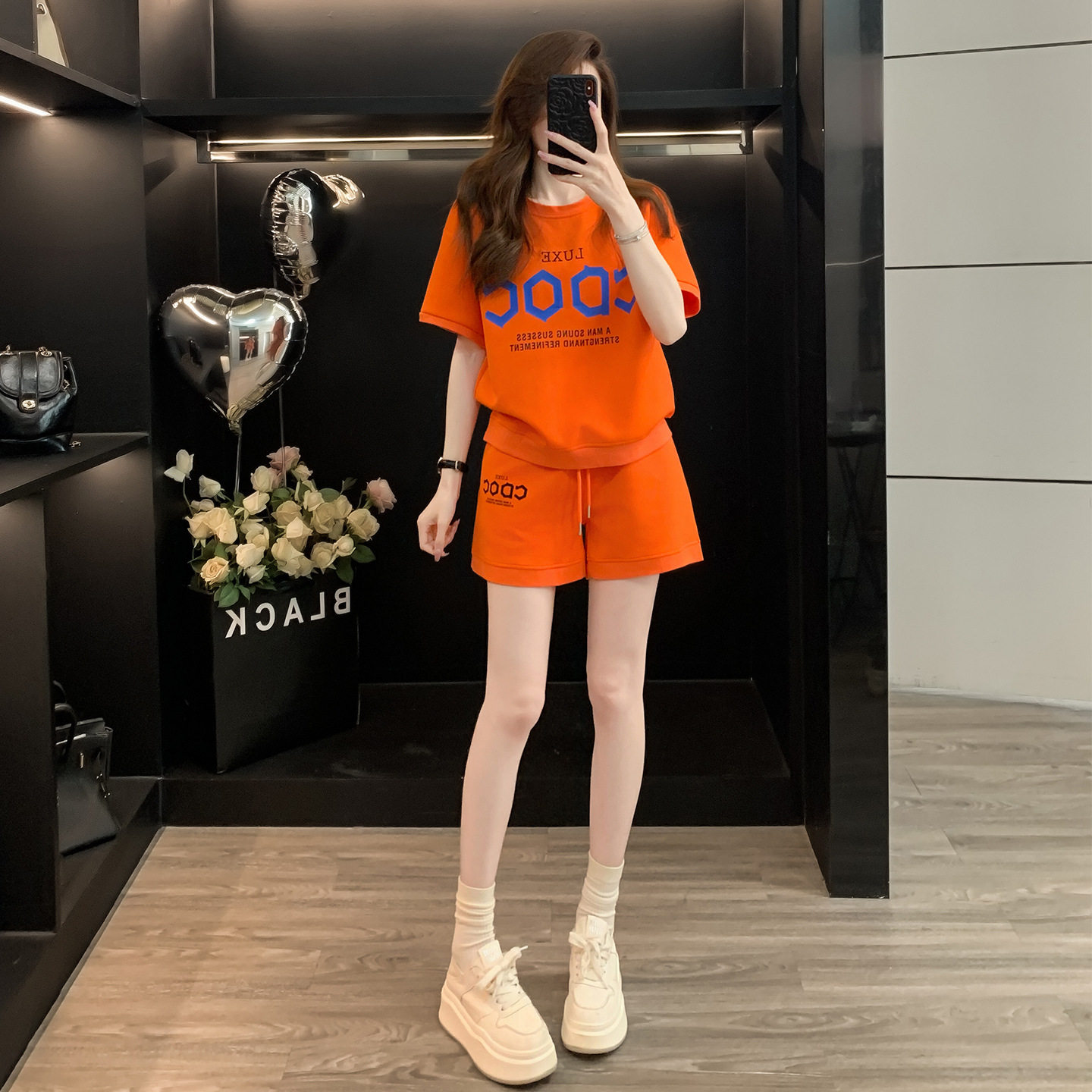 夏季时尚洋气减龄运动休闲套装女