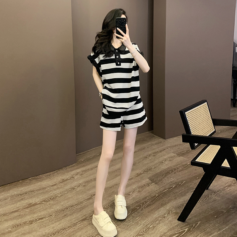 欧货休闲运动套装女夏季时尚洋气显瘦经典黑白条纹短袖短裤两件套
