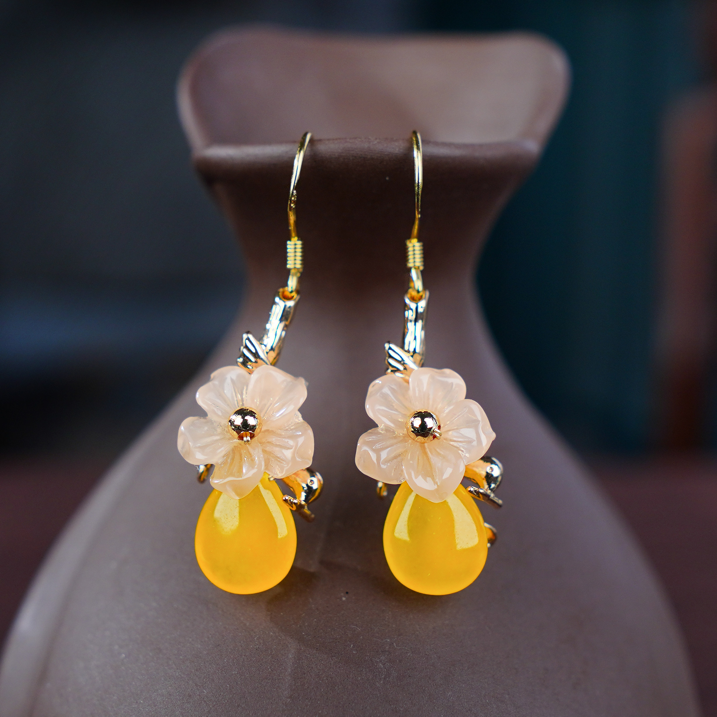 复古耳坠黄色花朵耳环古风耳饰女简约耳夹小清新汉服云南民族风