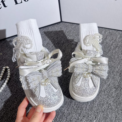 女童水晶公主鞋儿童休闲鞋2025春秋季蕾丝珍珠小白鞋中大童运动鞋