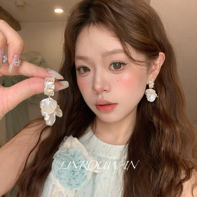 超仙花朵流苏锆石耳环女轻