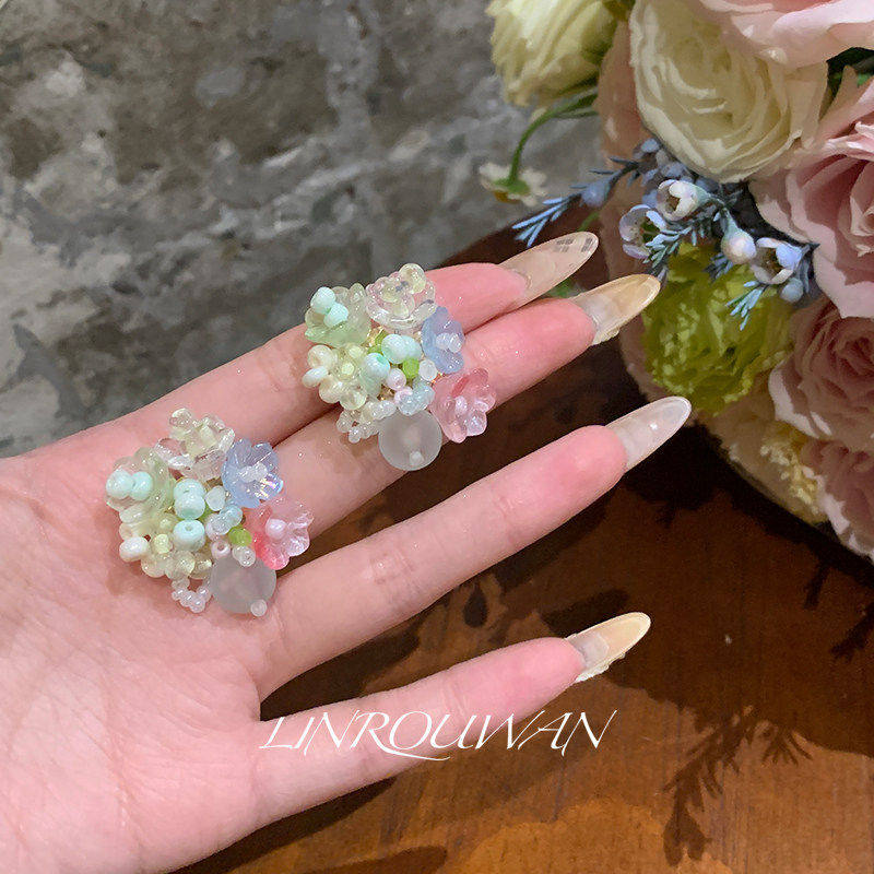 落梨花 多巴胺花朵彩色串珠耳环女海边度假风绝美耳钉独特耳饰