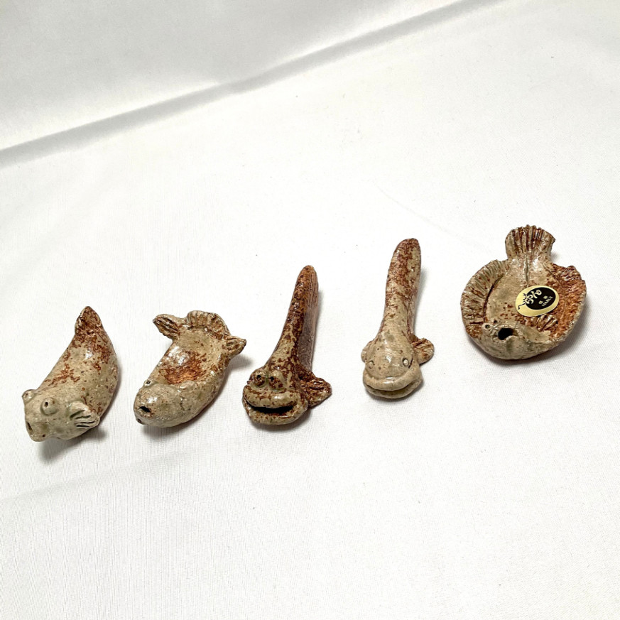 日本信乐烧 职人手作 个性奇怪鱼造形 粗陶复古筷子架筷枕5只套装