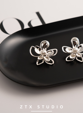 ZTX 双层花朵耳夹无耳洞女2025新款银色百搭耳饰独特蚊香盘假耳环