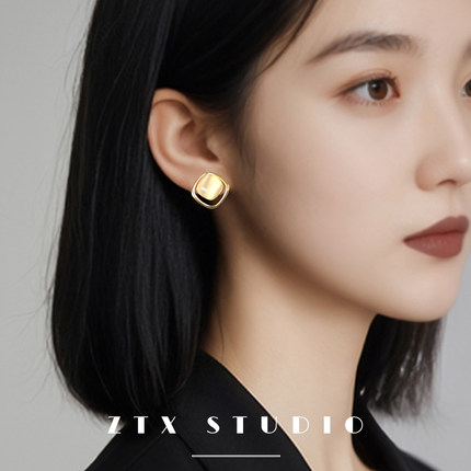 猫眼石耳夹无耳洞女新款气质金色高级感耳饰无痛蚊香盘夹耳式耳环