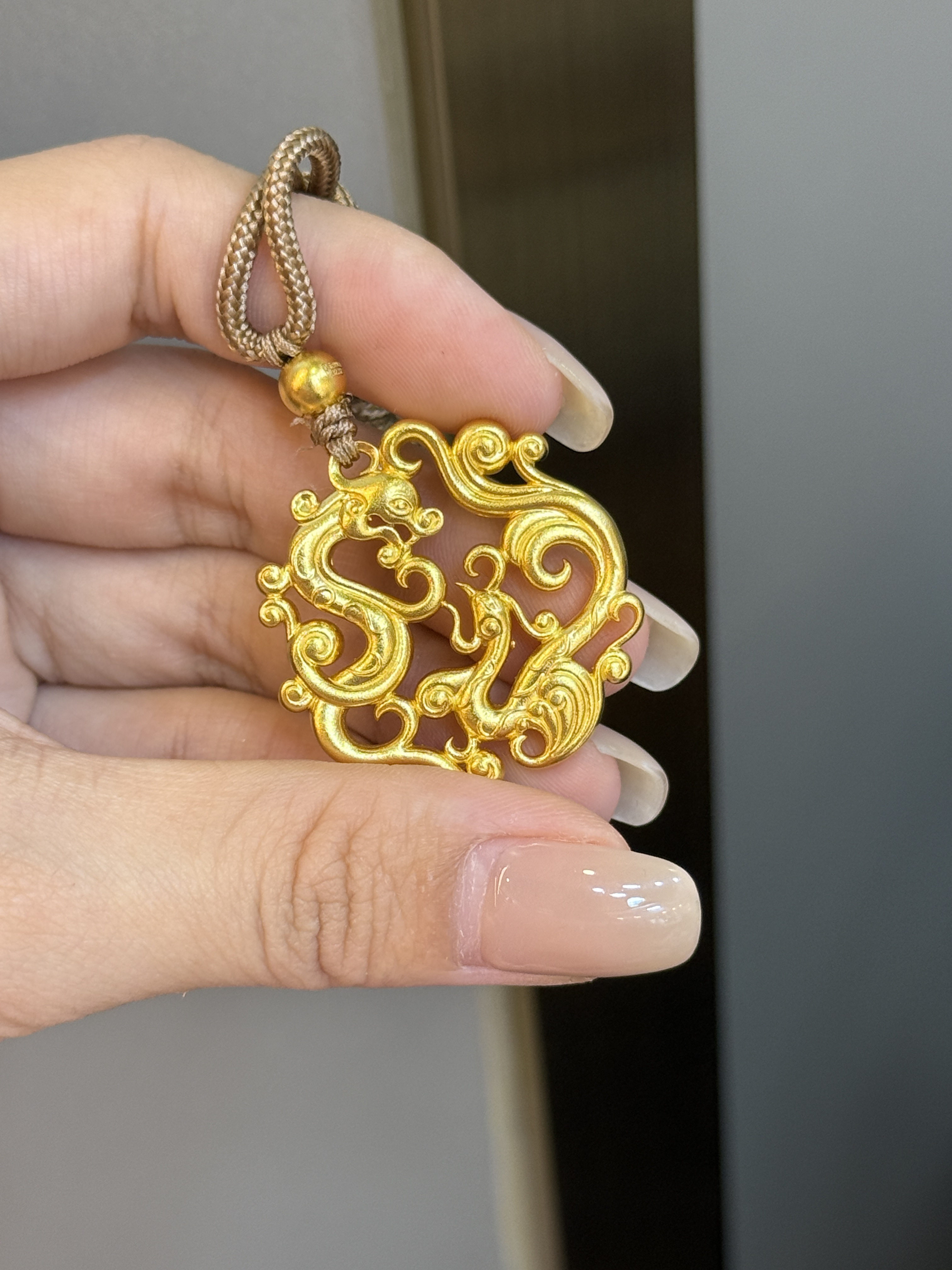 足金黄金龙凤吊坠送男友礼物