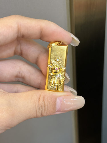 足金黄金生肖兔吊坠送女友礼物