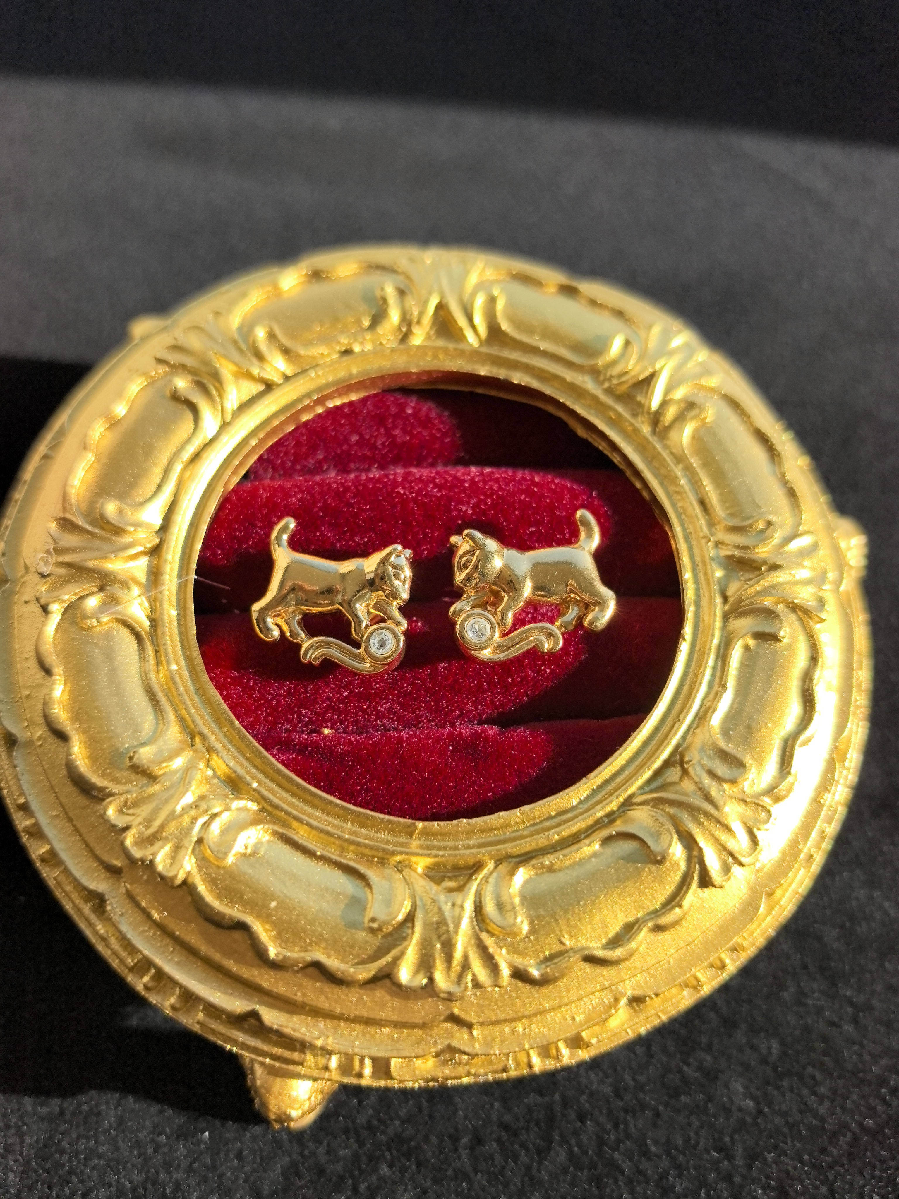 Avon 素金猫咪耳钉老货精致OL风中古Vintage