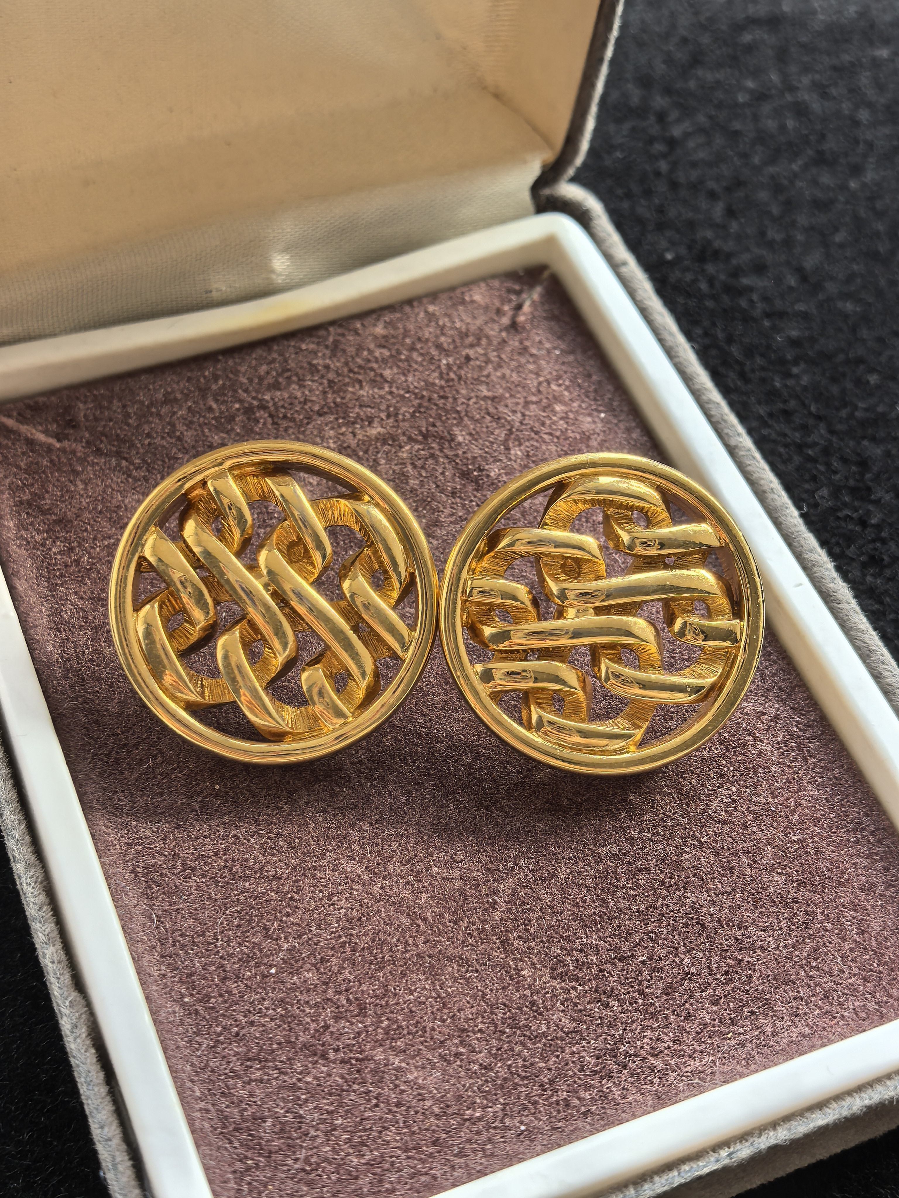 Monet 圆形素金镂空耳夹耳钉精致OL风中古Vintage