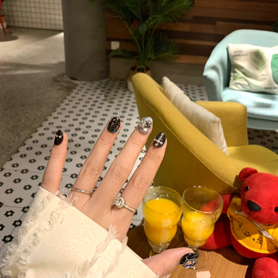 手工贴钻穿戴甲2023小辣妹 穿戴式美甲 高级感 拆卸方便