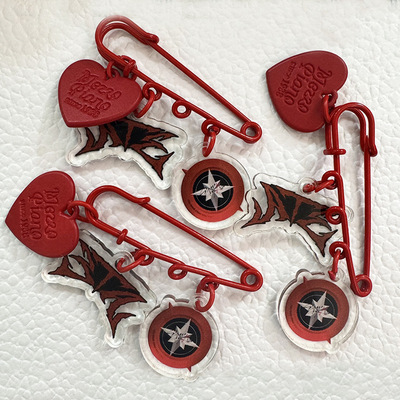 Stray Kids周边ATE亚克力胸针自制挂件别针包包饰品黄铉辰 李龙馥