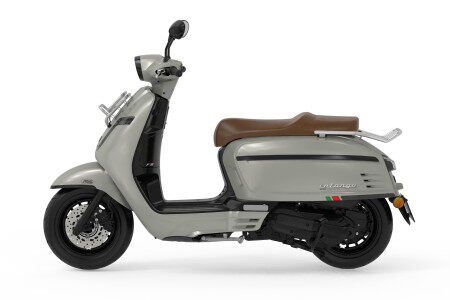 前后碟刹abs电喷150发动机五本plus探戈复古踏板车国产可上牌网红