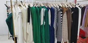 各式各样的短袖体恤针织不退换