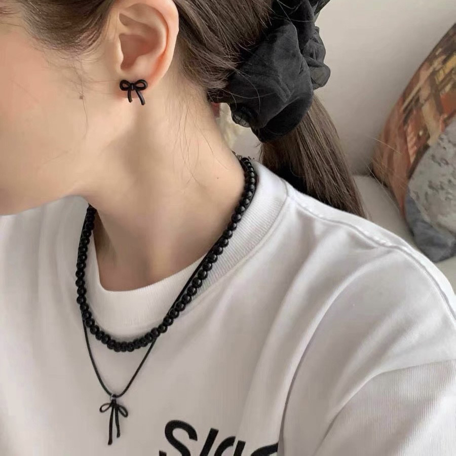 韩国博主同款小众设计感金属蝴蝶结项链女精致时尚潮流优雅毛衣链