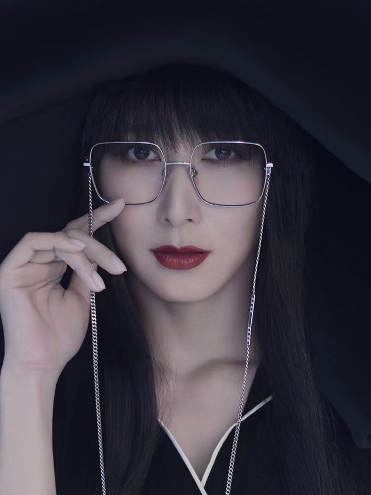chopard方形纯钛项链近视眼镜架