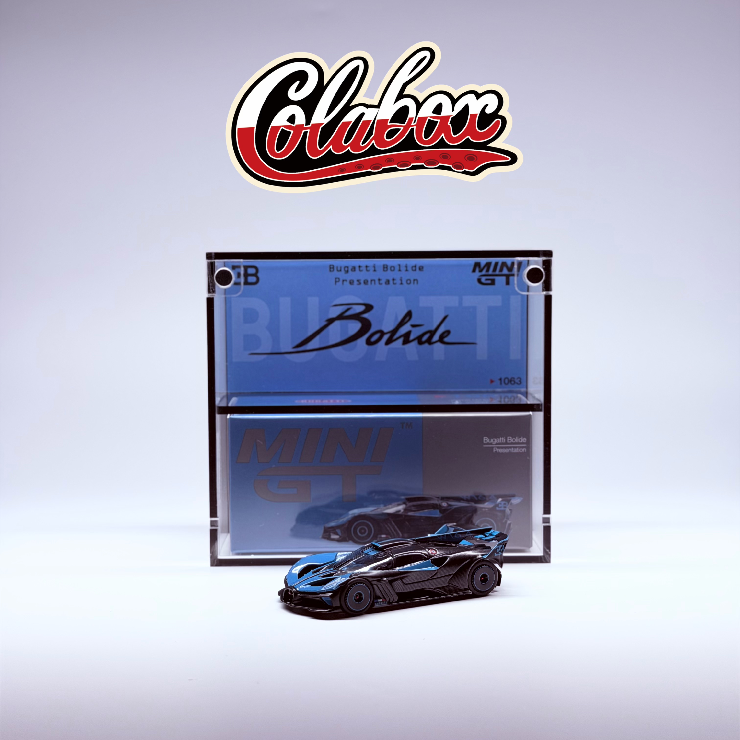 MINIGT 1063 布加迪Bolide 蓝色 1:64精品亚克力展示盒防尘盒 - 实物图