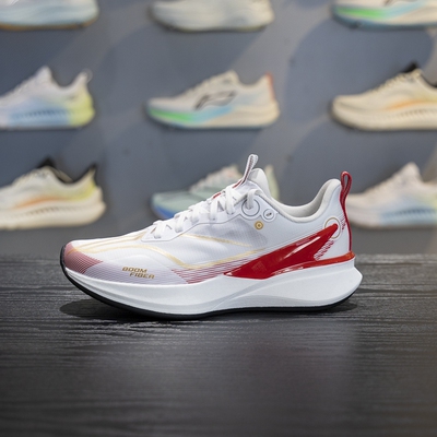 李宁四季通用减震回弹跑步鞋