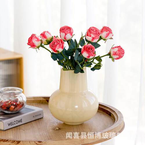 现货哑光丝绒唇釉雾面花瓶