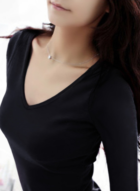 95棉黑色长袖t恤女V领修身显瘦打底衫春秋新款紧身内搭白色上衣潮
