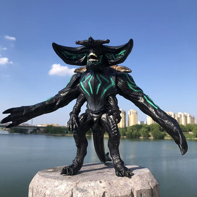 塑胶大号关节可动母婴玩具