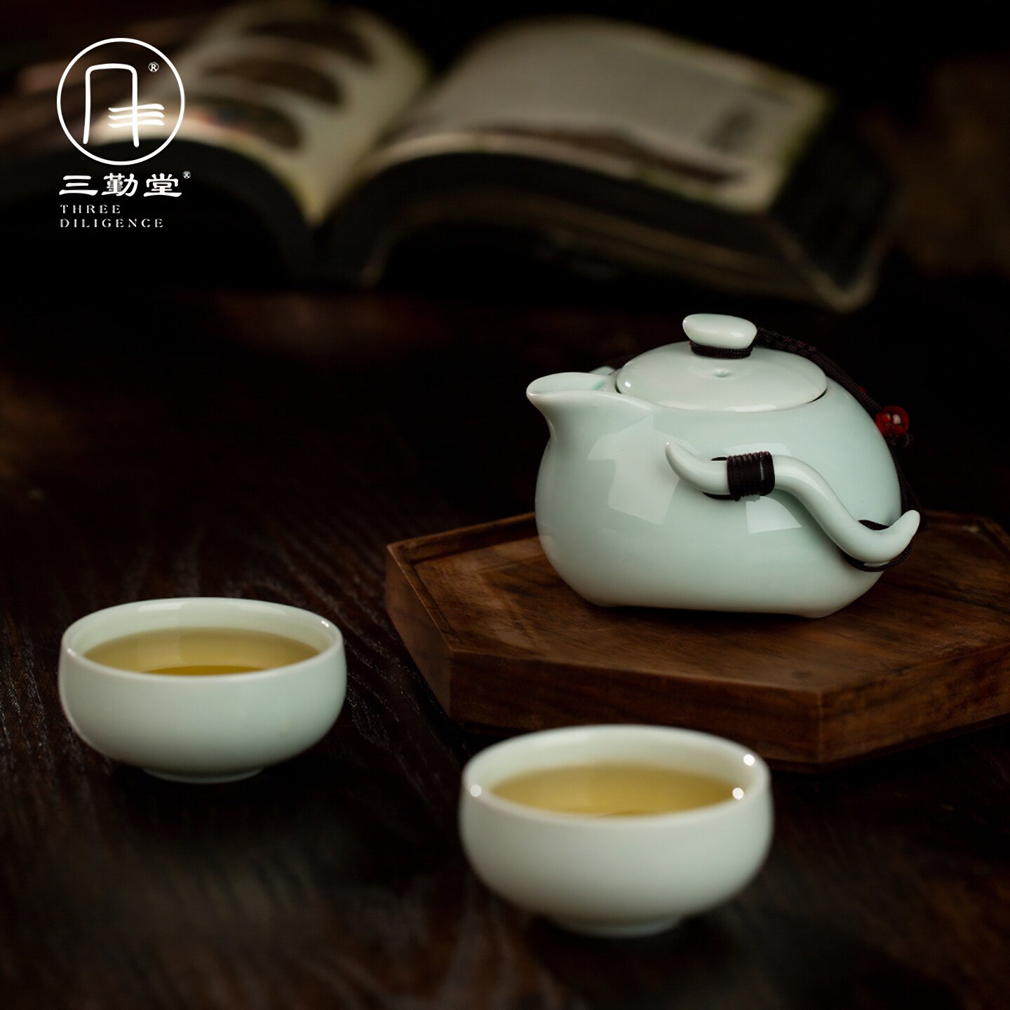 三勤堂定窑陶瓷色釉茶壶套组图片