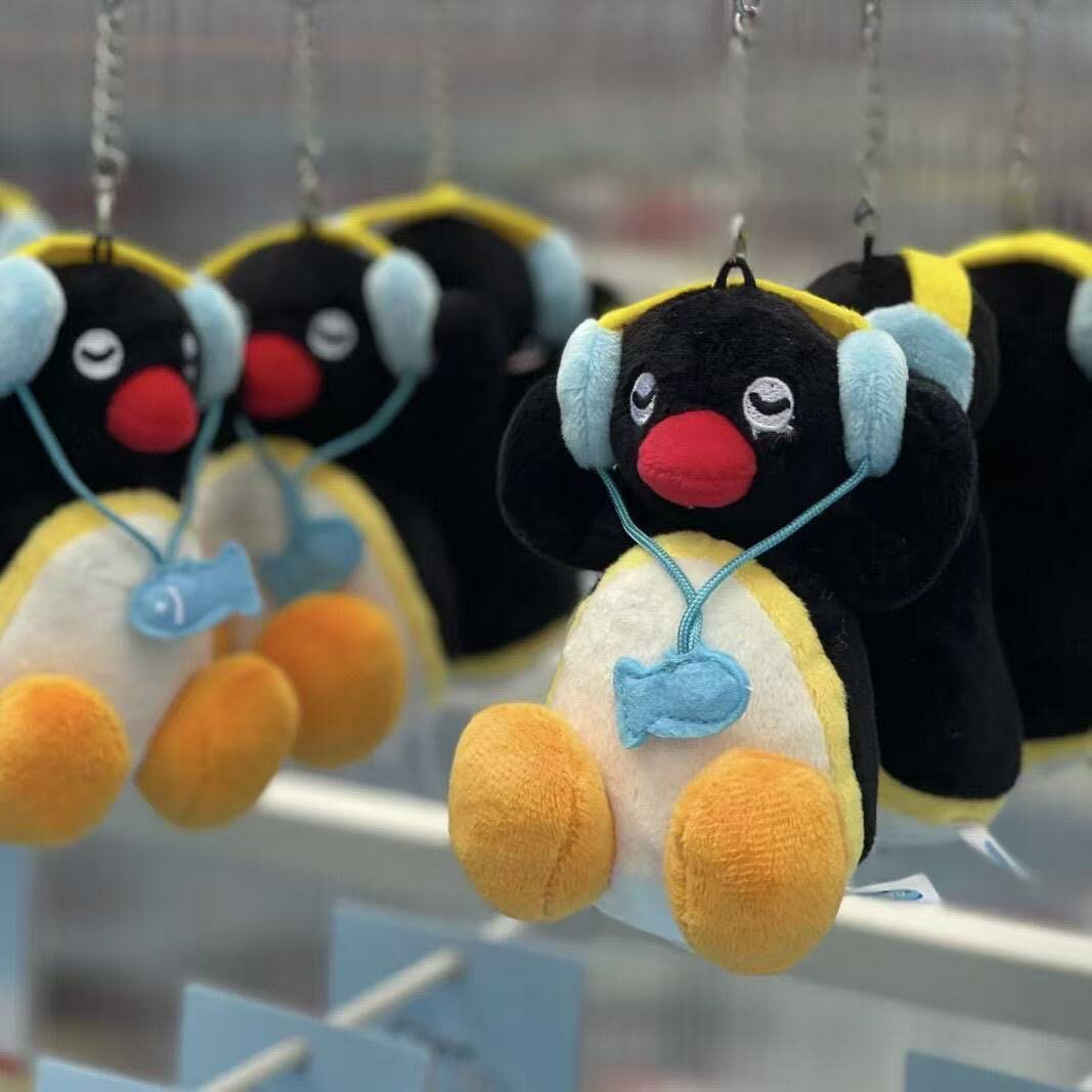 正版创意搞怪pingu“面包企鹅”毛绒小公仔玩偶娃娃可爱包挂件图片