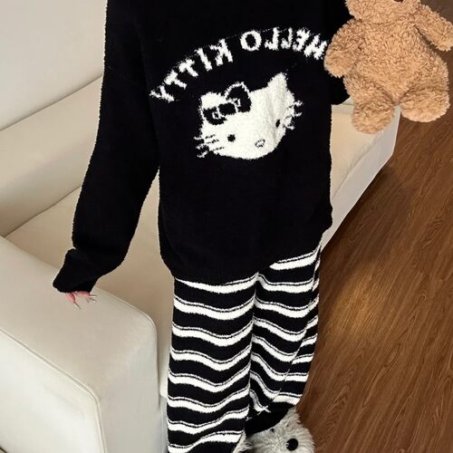 正版黑色kitty 半边绒睡衣套装女秋冬2025新款软绵绵可外穿加厚