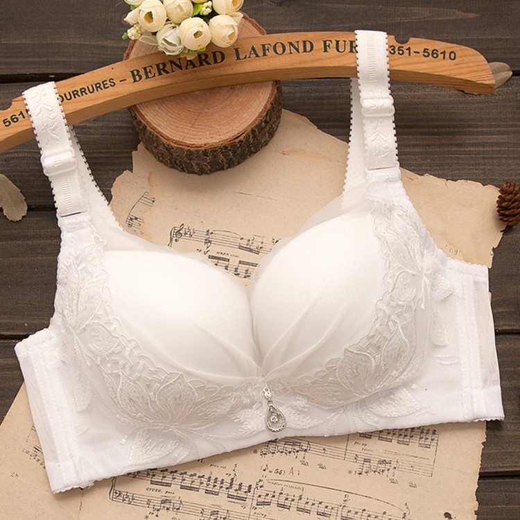 内衣女聚拢小胸罩加厚上托性感防下垂收副乳调整型无钢圈文胸薄款