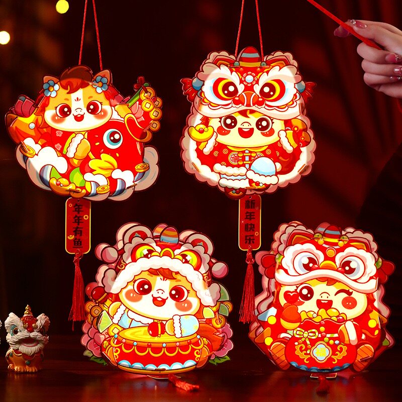 马年手提灯笼儿童装饰新年卡通花灯发光春节过年活动场景布置礼物