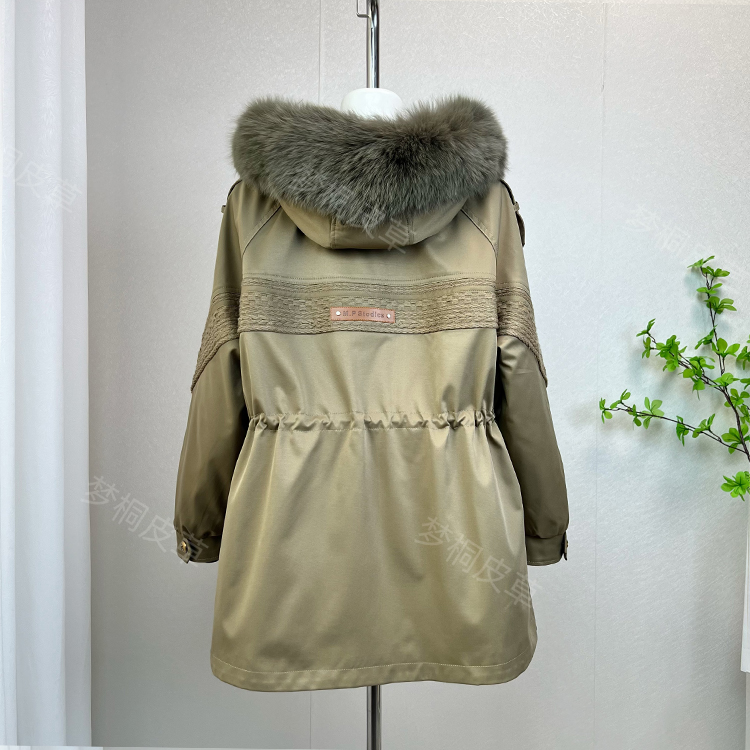 新款獭兔毛内胆可拆卸连帽派克服