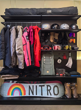 洞洞板装备墙徒步户外展示架落地爬山滑雪登山露营收纳置物架