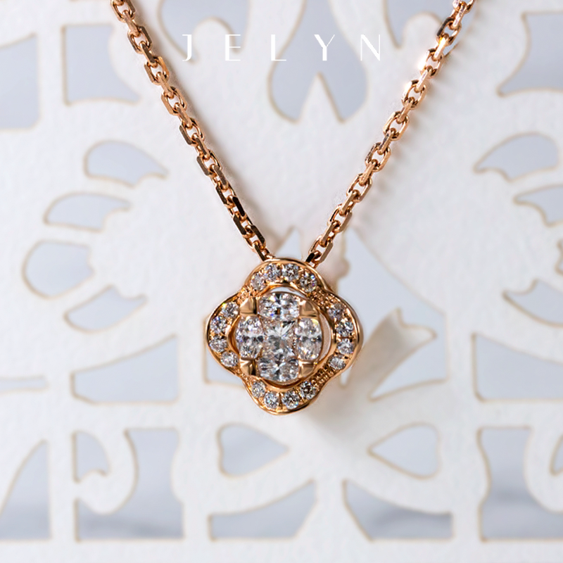 幸运四叶草克拉钻石吊坠玥景18K玫瑰彩金750群拼镶公主方锁骨项链