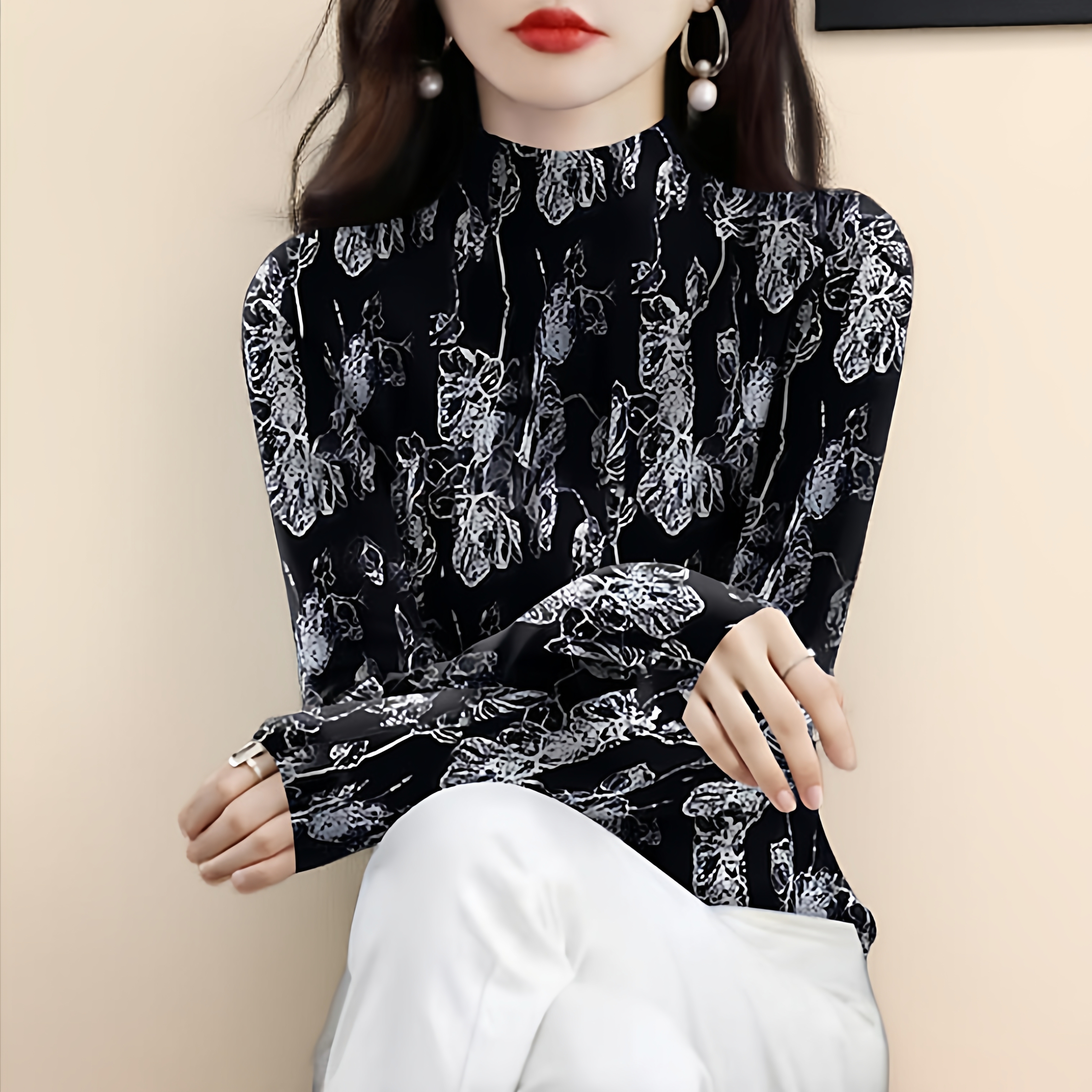 半高领气质百搭秋装女领长袖打底衫新款内搭外穿印花遮肚T恤女