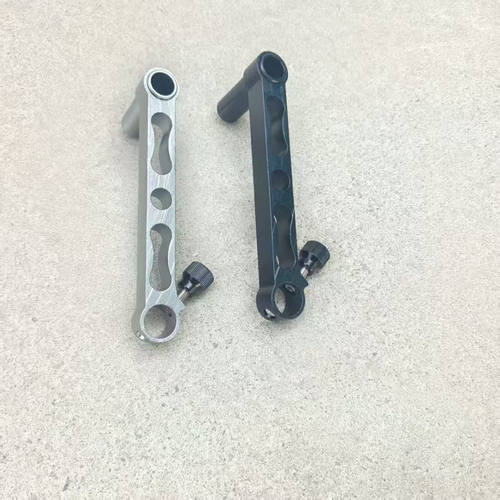 180度旋饵盘架延长臂转过桥架钓椅配件钓箱铝镁合金加长食盒架杆