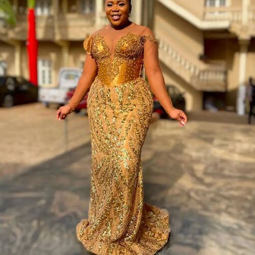 2026 Customized Gold Mermaid Prom Dress Beaded Sequined Lace
