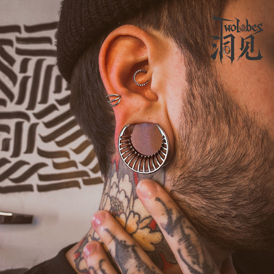 洞见镂空马鞍耳扩设计感复古耳环