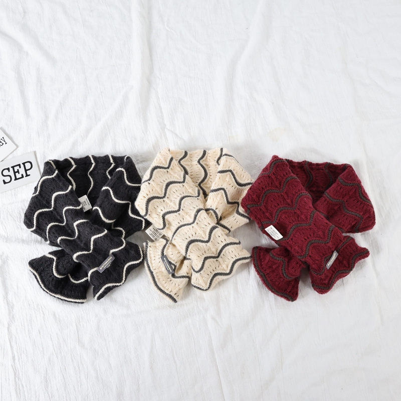 宝宝围巾秋冬款针织波浪纹