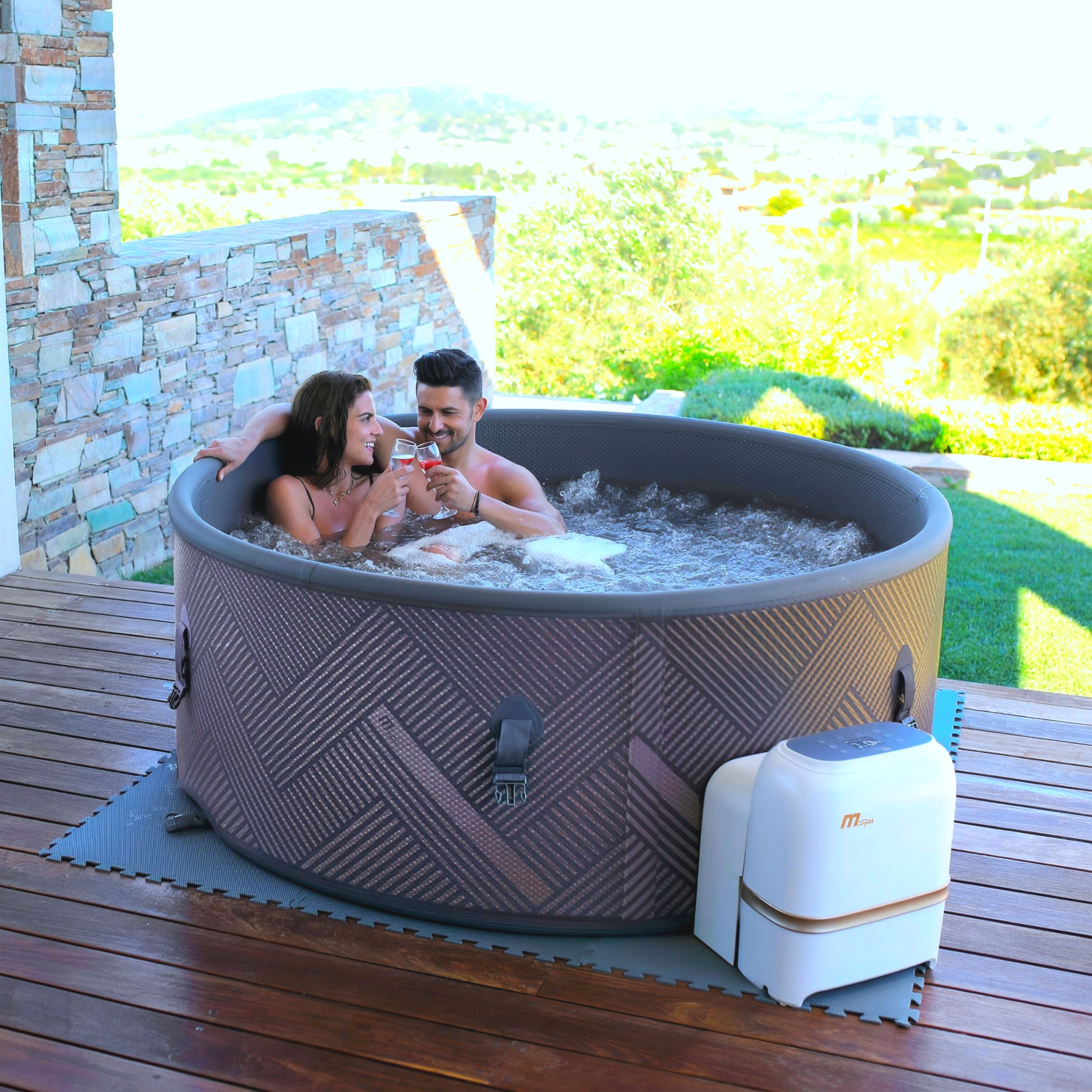 Mspa/美泉充气浴缸泳池户外浴池温泉泡泡按摩家用加热泡澡浴桶6人