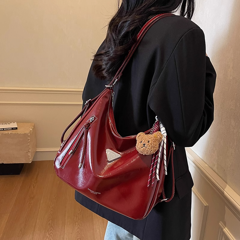 2025新款红色单肩结婚新娘托特包