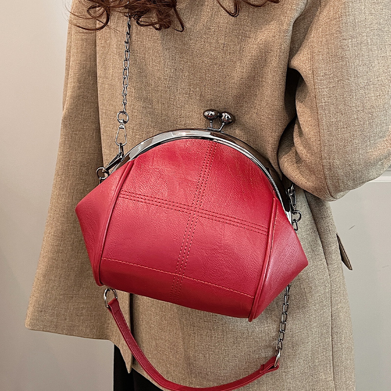 简约时尚大容量通勤包包