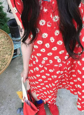 4video自制 樱桃正红色花边领甜美日系复古可爱碎花短款连衣裙