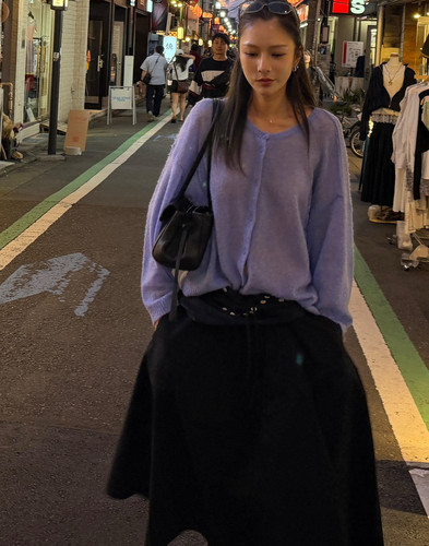 博主NaNa同款American  26春夏简约风羊毛长袖开衫淡紫色空调衫女