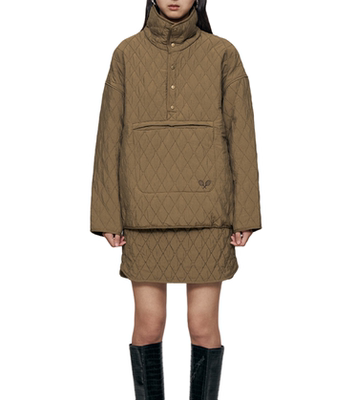 压花绗棉刺绣卫衣套装