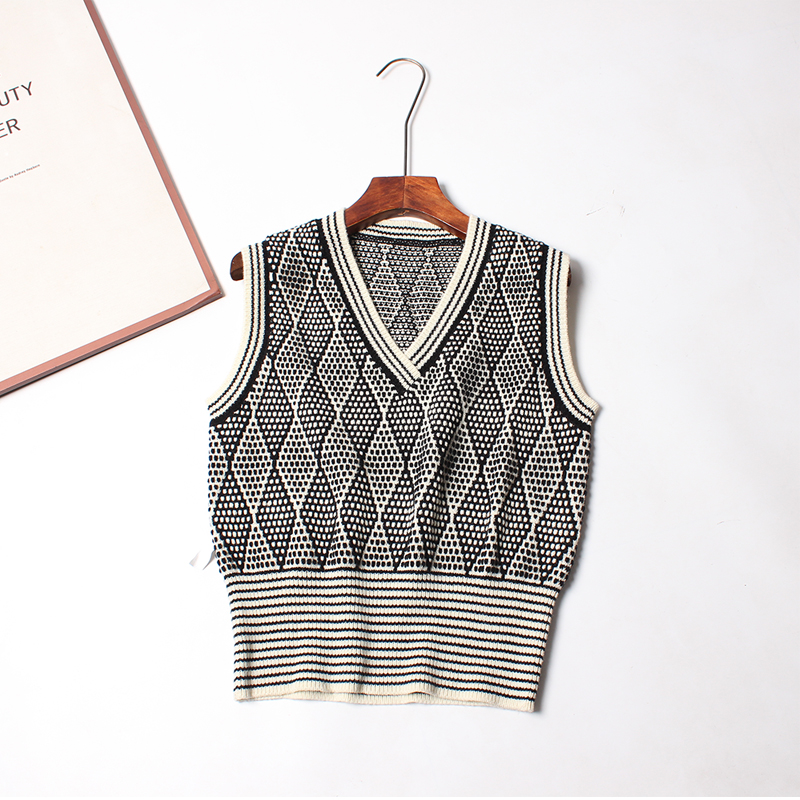 2025秋冬羊毛针织马甲女